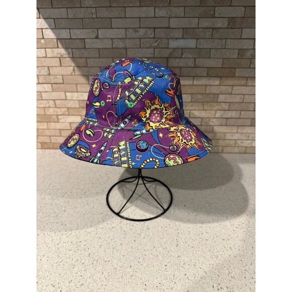 2022 Universal Studios Mardi Gras Reversible Bucket Hat - Picture 5 of 6